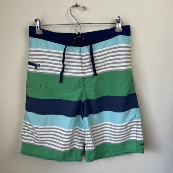 Patagonia Boys‎ Wavefarer Boardshorts 10" - Picture 2 of 8